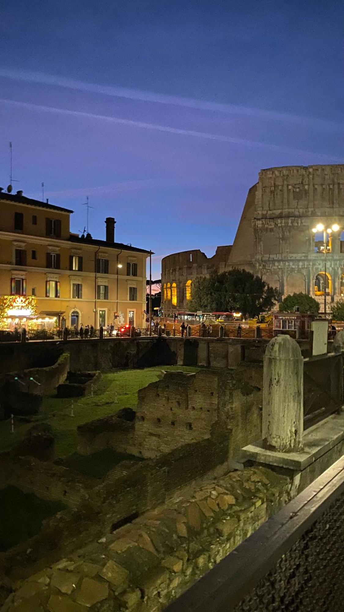 Al Colosseo Appartamento Vintage Рим Екстер'єр фото
